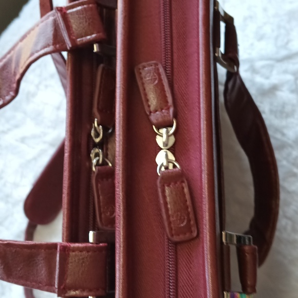 Foray Maroon Faux Leather Briefcase Planner Binder Bag Multi-Pocket Organizer . - Picture 12 of 16